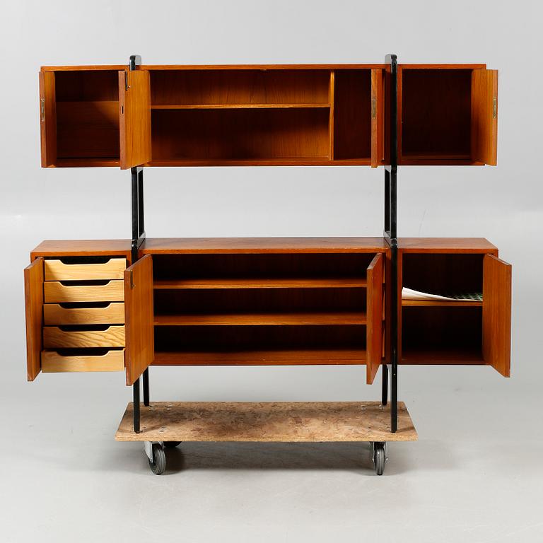 A 1950/60s sideboard.