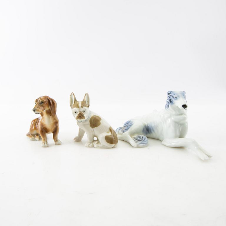 Figurines 9 pcs 20th century porcelain and metal.