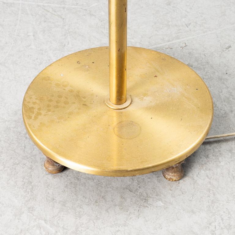 Josef Frank, golvlampa, modell 2568, "Lilla kamelen", Firma Svenskt Tenn.
