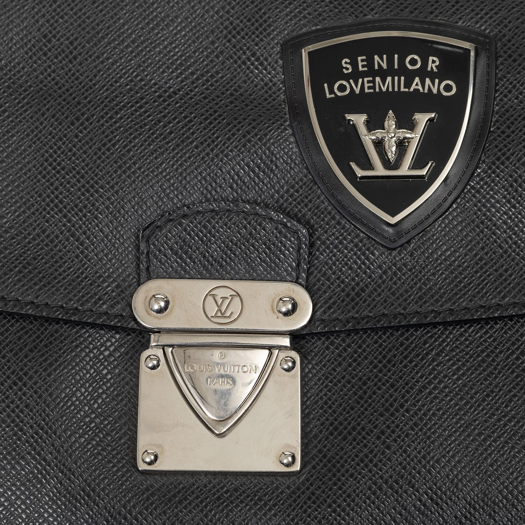 Louis Vuitton, A pochette, 2010.