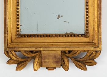 A late Gustavian gilt mirror, early 19th century,