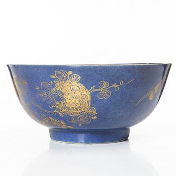 Skål, porslin. Qingdynastin, 1700-tal.