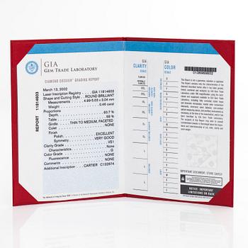 Cartier, ring, platina med briljantslipad diamant ca 0.46 ct. Med GIA dossier.