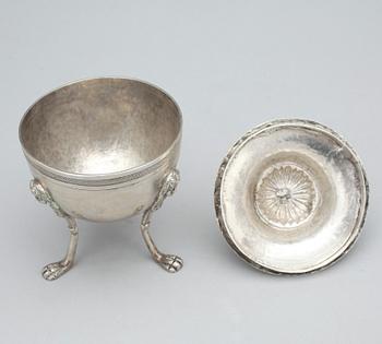 SOCKERSKÅL, silver, empire, England, 1800-talets mitt. Vikt ca 271 g.