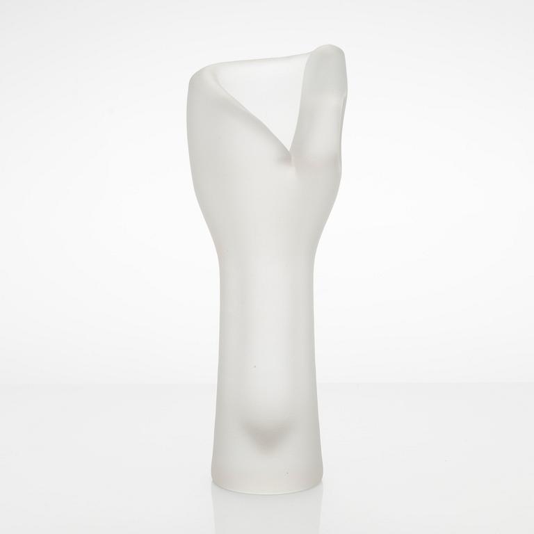 Timo Sarpaneva, maljakko, lasia, malli 3530, signeerattu Timo Sarpaneva Iittala.