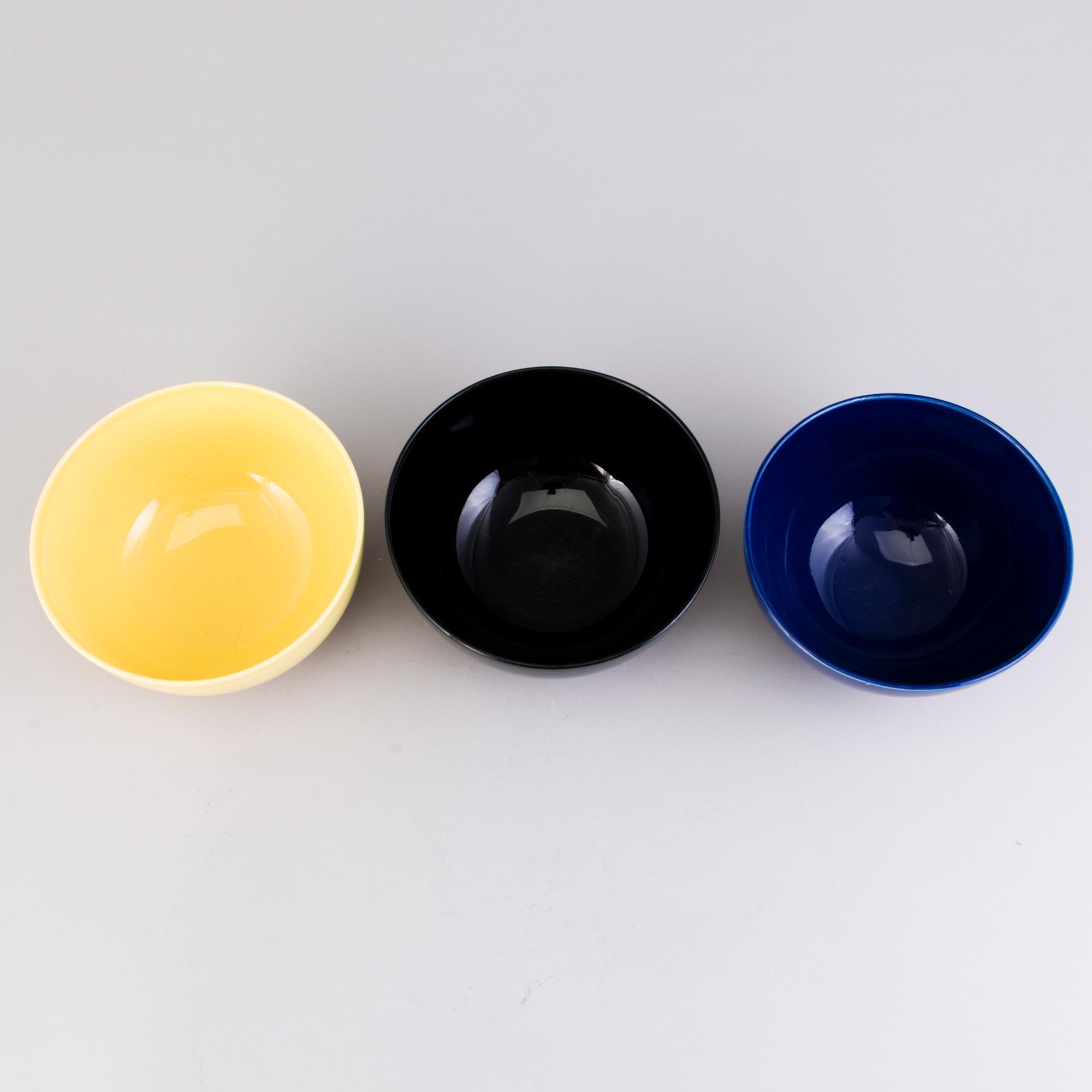 KAJ FRANCK, A 67-piece SET OF KILTA / TEEMA FAYENCE / PORCELAIN by Arabia.