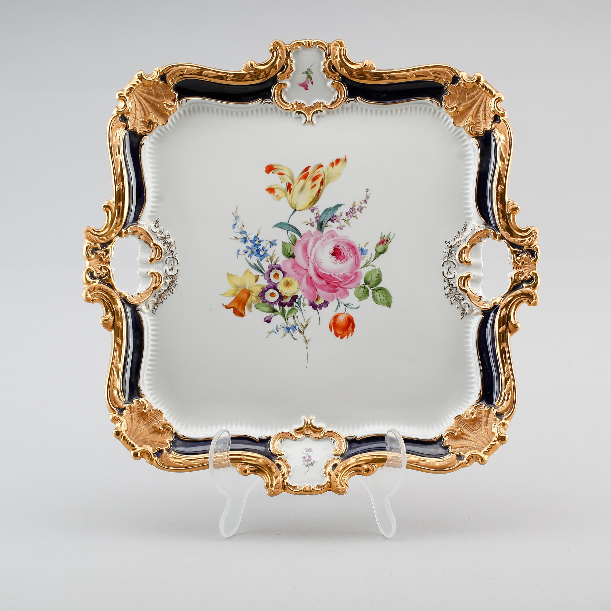 BRICKA, porslin, Meissen, 1900-talets mitt.