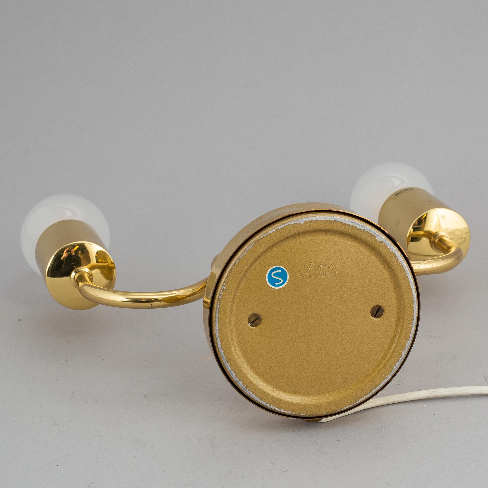 JOSEF FRANK, a model 2483 table lamp from Svenskt Tenn.