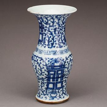 VAS, Kina, 1800-tal, porslin.