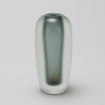 A 2026 / "Rocket" vase by Willy Johansson for Hadeland Glassverk, signed.