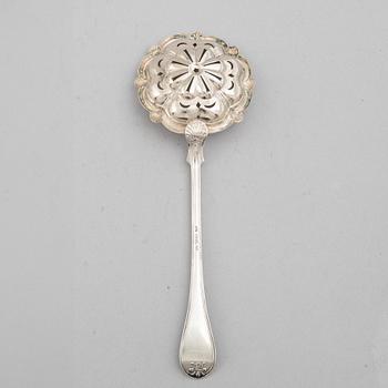 A Swedish silver sugarbowl, marks of Adolf Zethelius, Stockholm 1834.