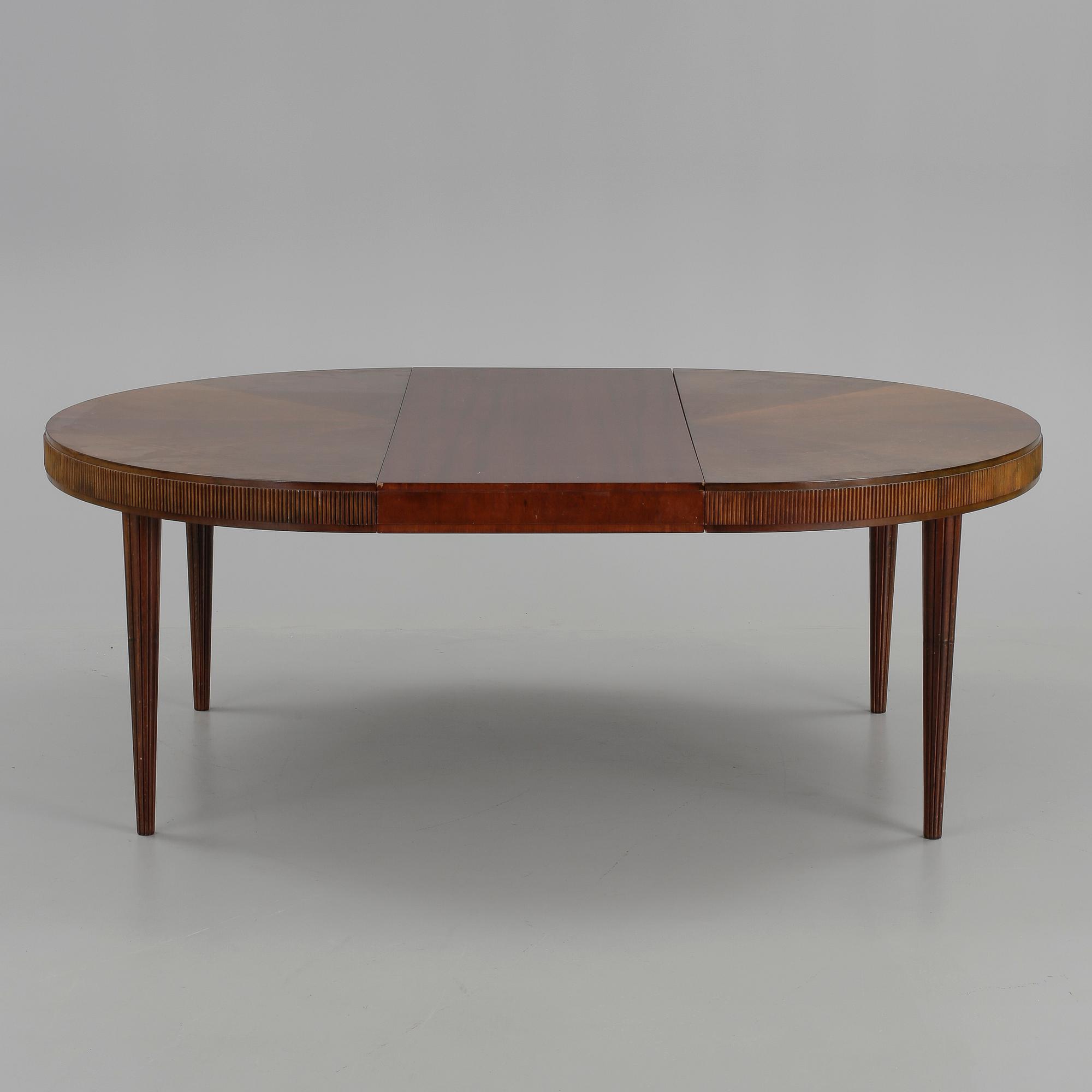 MATBORD, gustaviansk stil. 1900-tal.