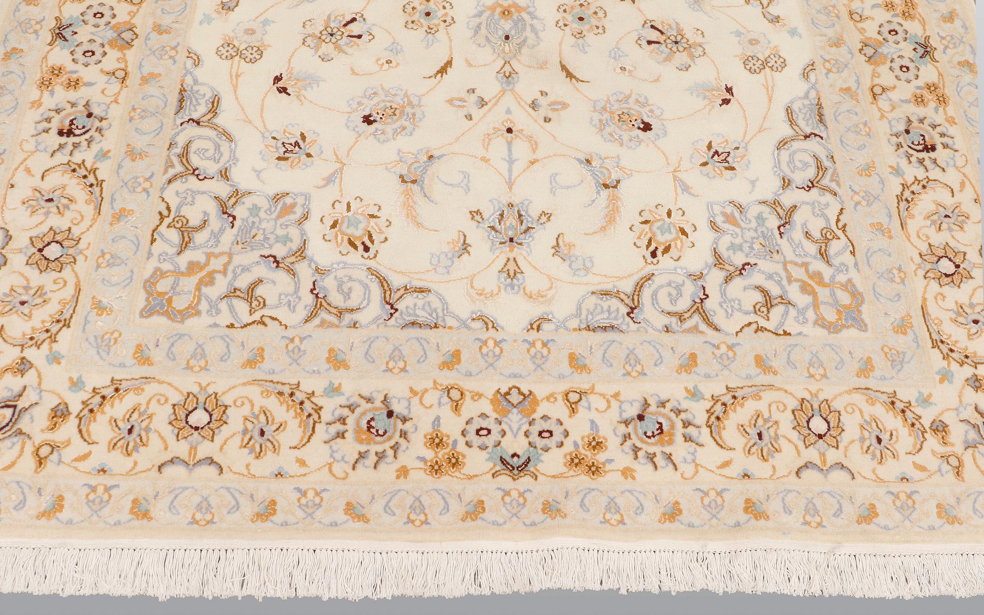 A rug Nain, Part Silk, S.K 9LAA, ca 245 x 160 cm.