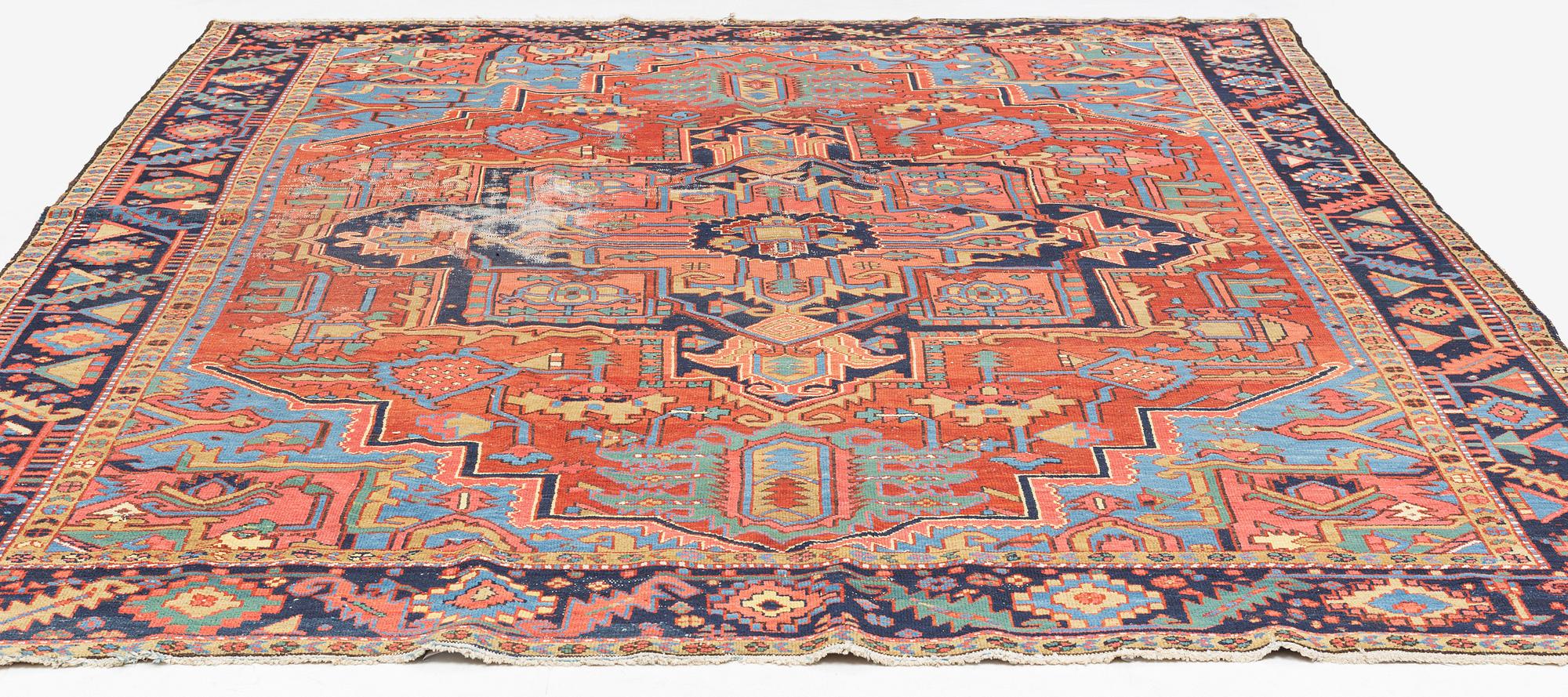 A semi-antique Karadja carpet, ca 376 x 297 cm.