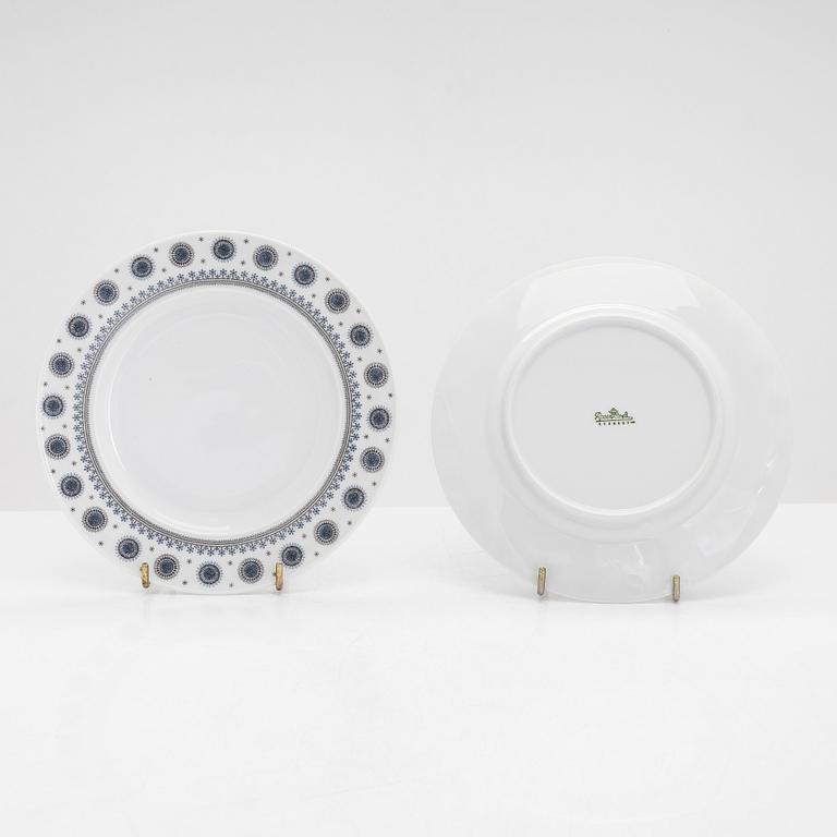 Tapio Wirkkala, kahviastiasto, 26 osaa, posliinia, "Composition / Jääkukka", Rosenthal Studio-linie.