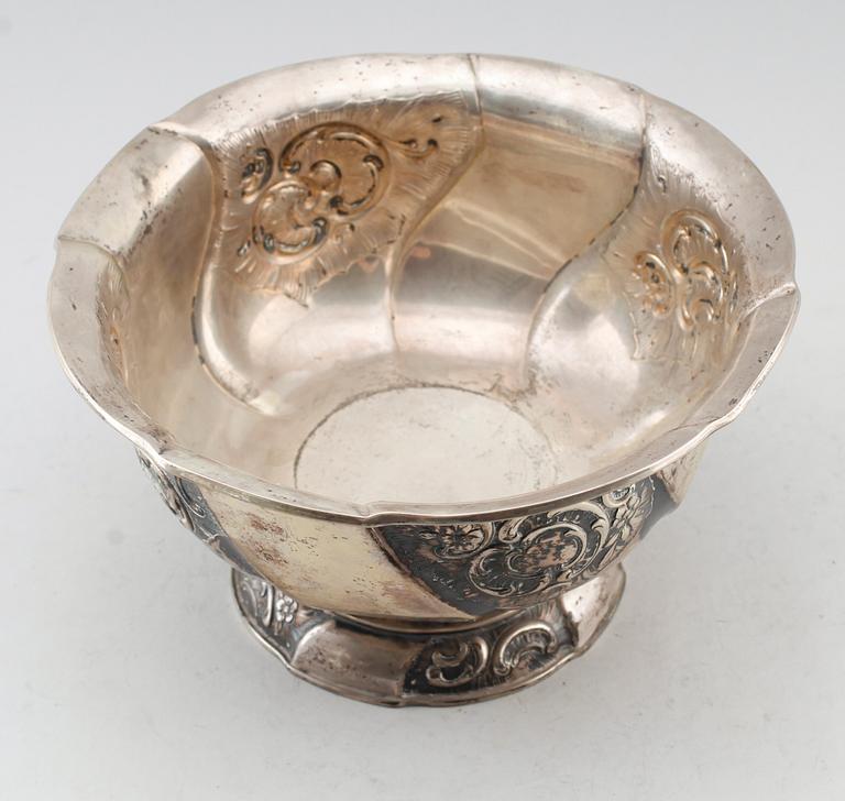 SKÅL, silver, Danmark 1914. Vikt ca 584 g.