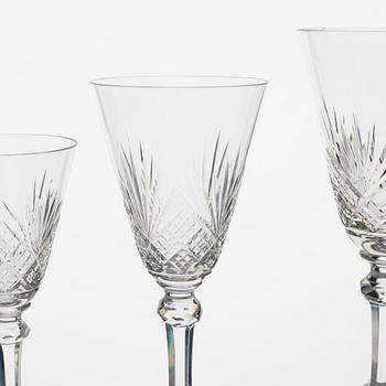 Glasservis, 118 delar, sannolikt Baccarat, Frankrike.