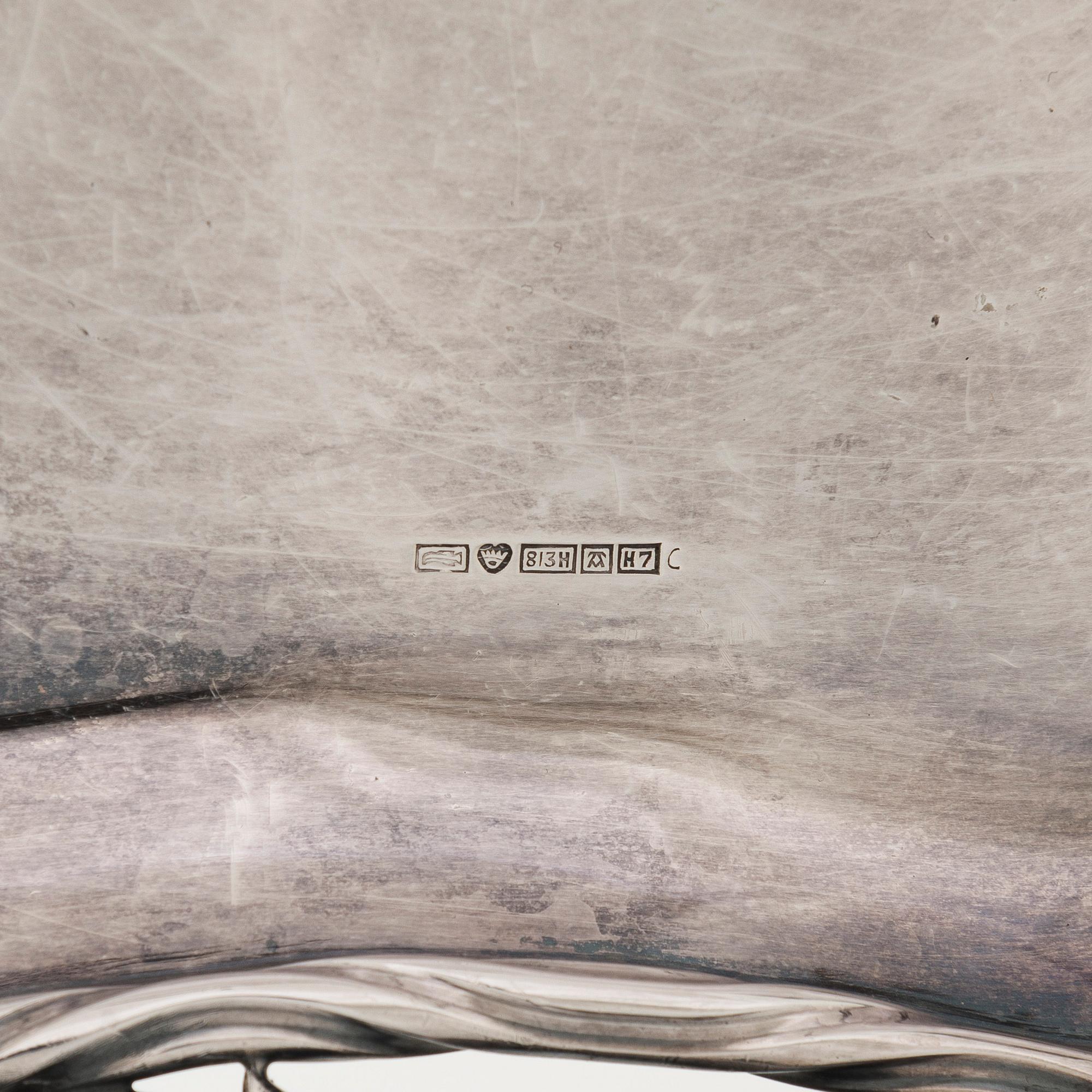 A silver tray, Auran Kultaseppä oy, Turku 1961.