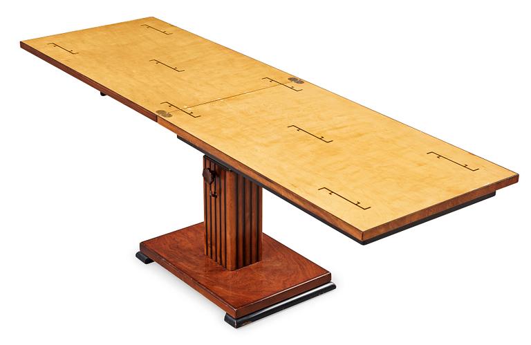 An Otto Wretling 'Ideal' adjustable sofa/dining table, Umeå, Sweden 1930's.