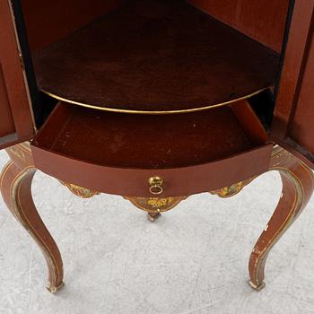 Skåp, rokoko-stil, sent 1800-tal.