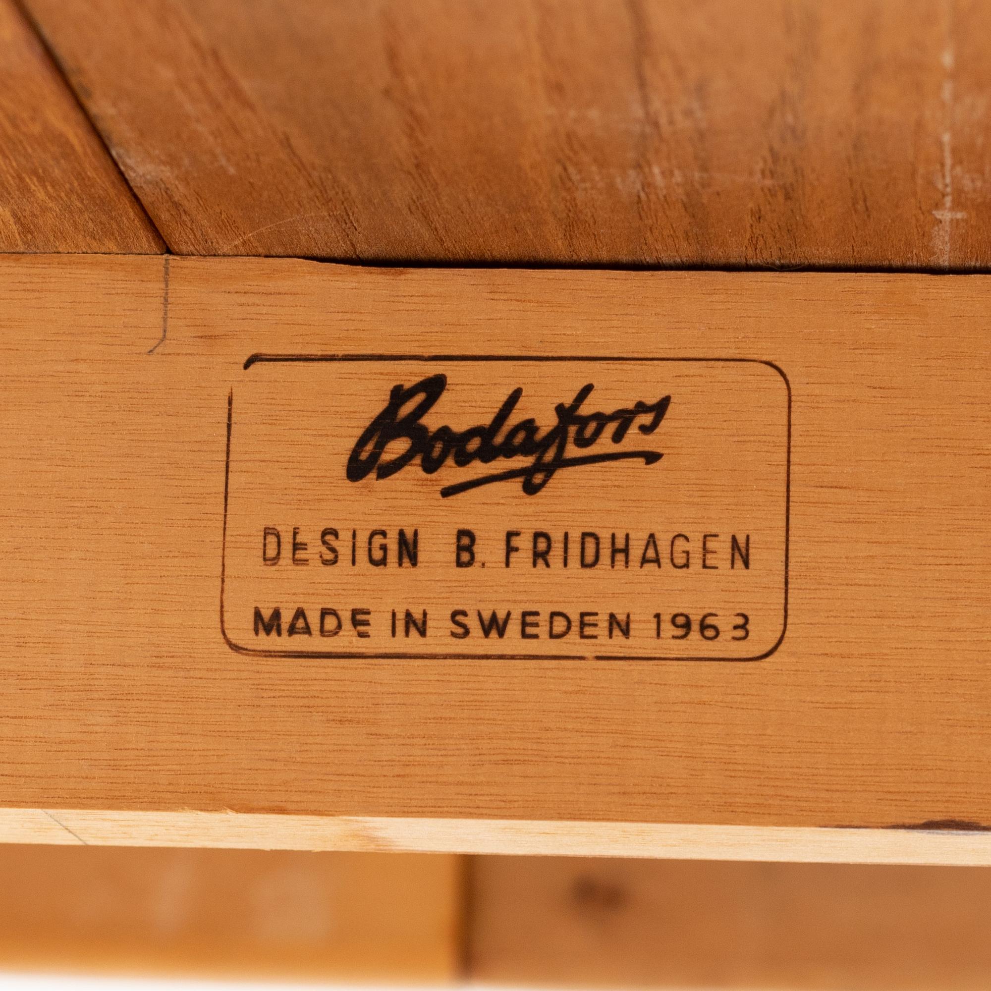 Bertil Fridhagen, a 'Diamant' dining table, Bodafors, 1960's.