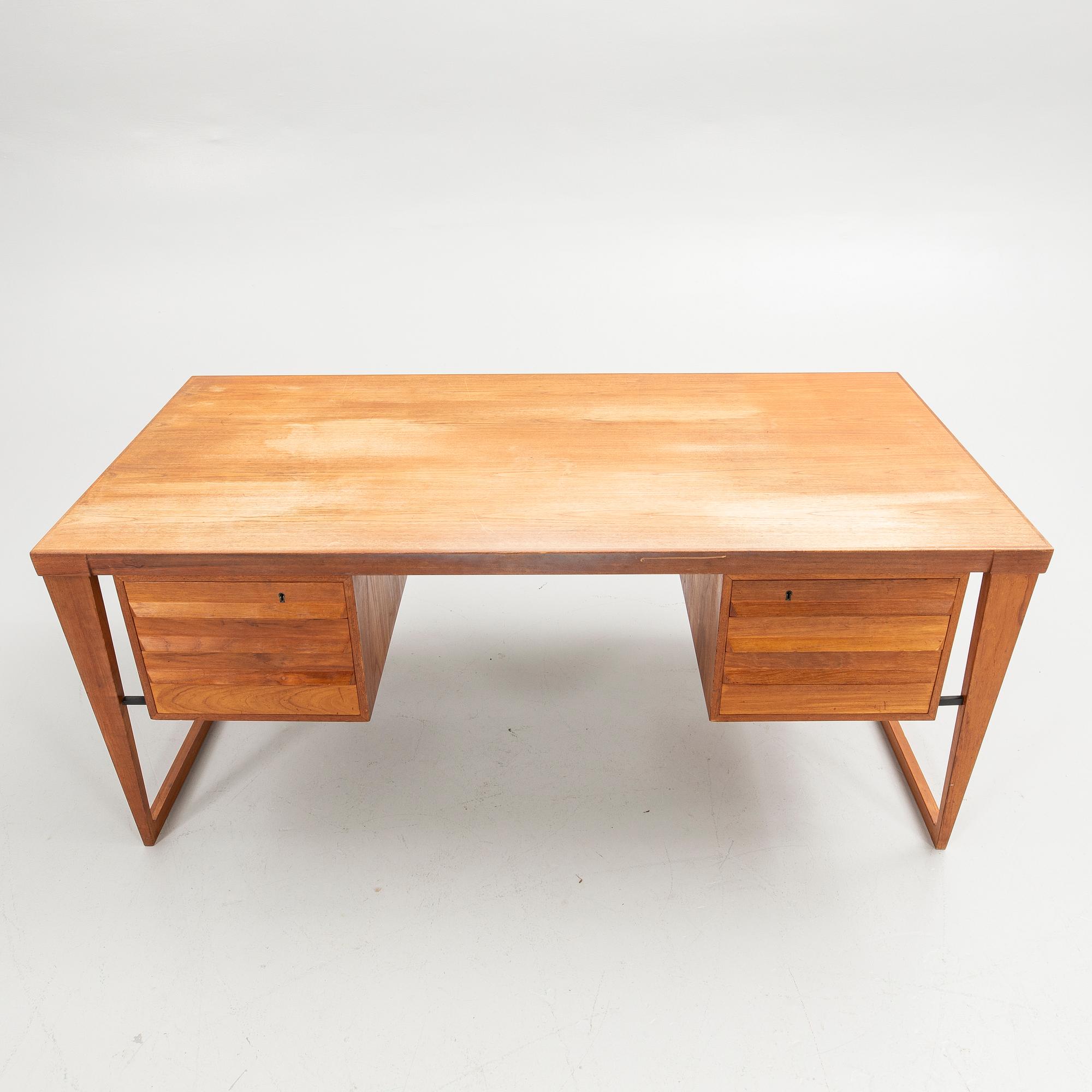 Kai Kristiansen, Desk, model 70, Feldballes Møbelfabrik, Denmark, 1960s.