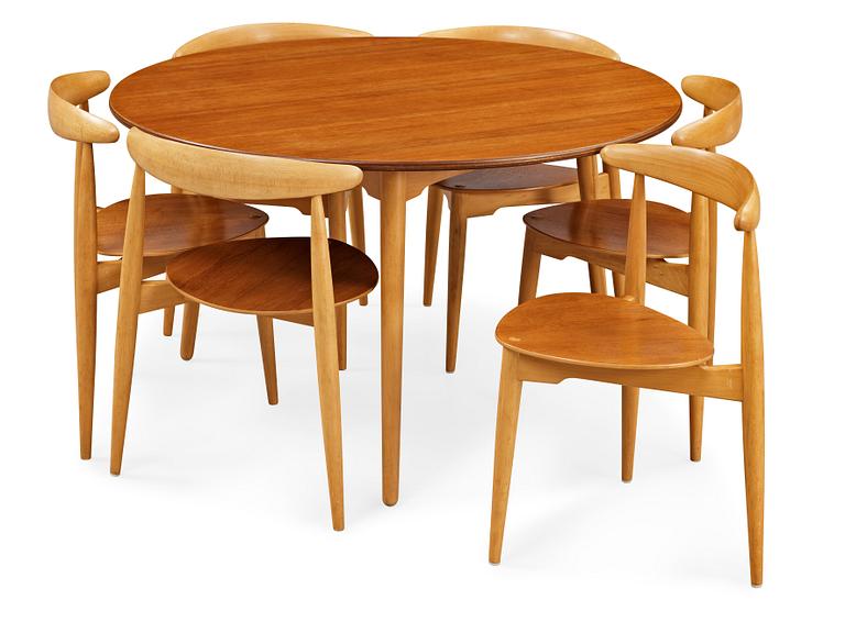 HANS J WEGNER, matgrupp, 6 st "Hjertestolen" och bord, Fritz Hansen, Danmark ca 1963.
