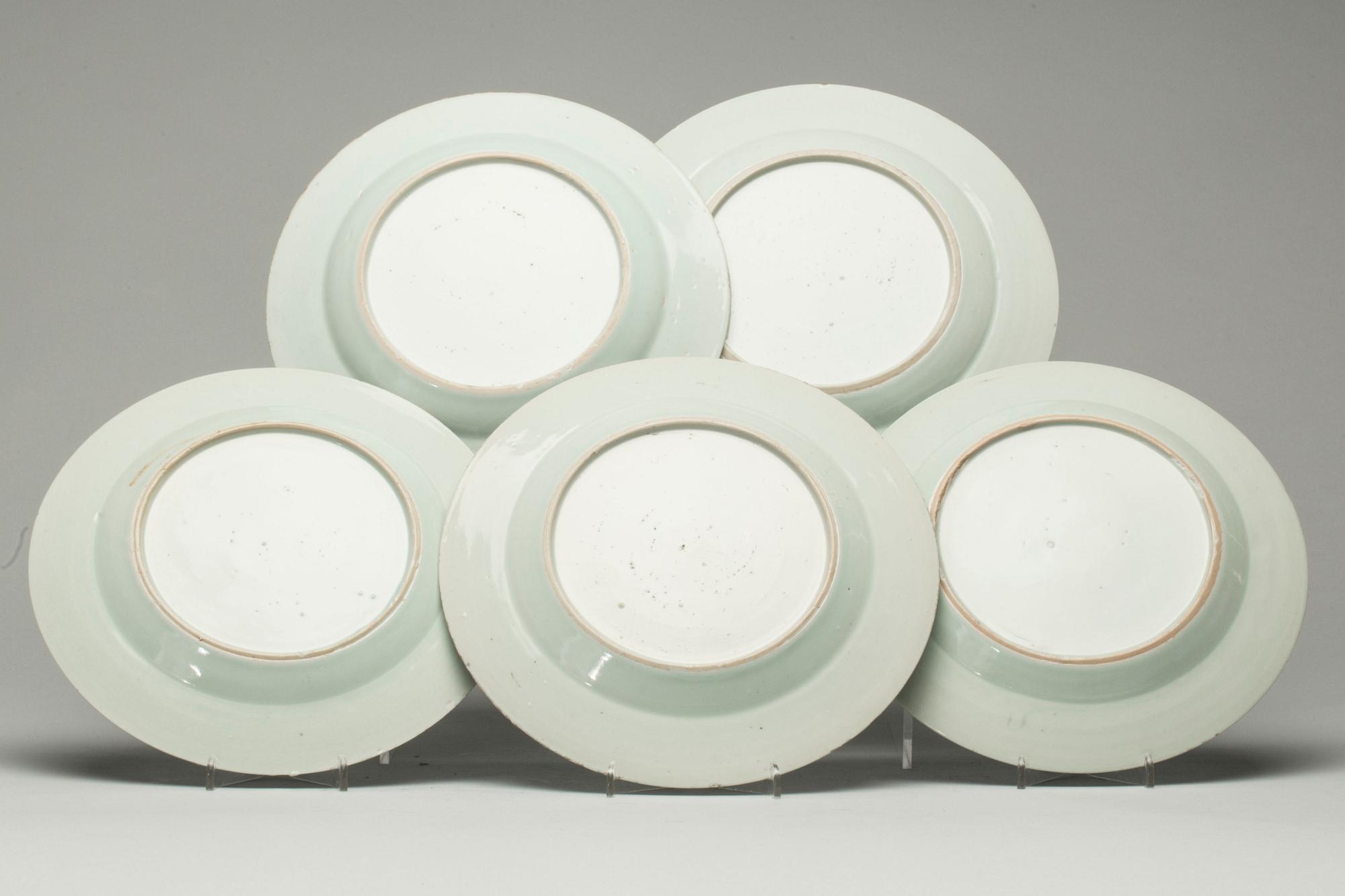TALLRIKAR, 5 stycken, Kina, omkring 1800.