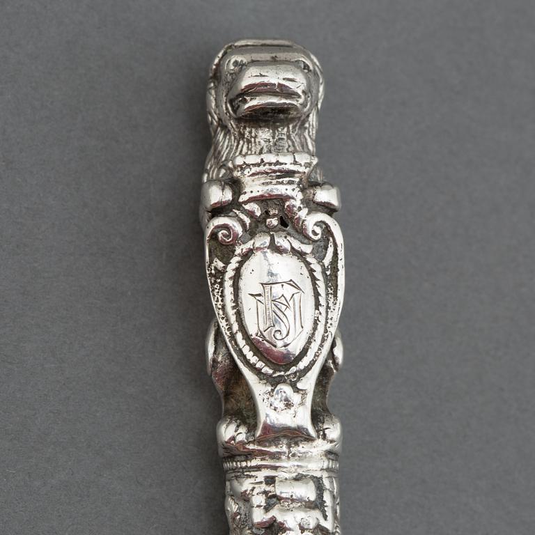 A DUTCH SILVER KNIFE, possibly by Gabynus van der Lely, Leeuwarden ca 1746.