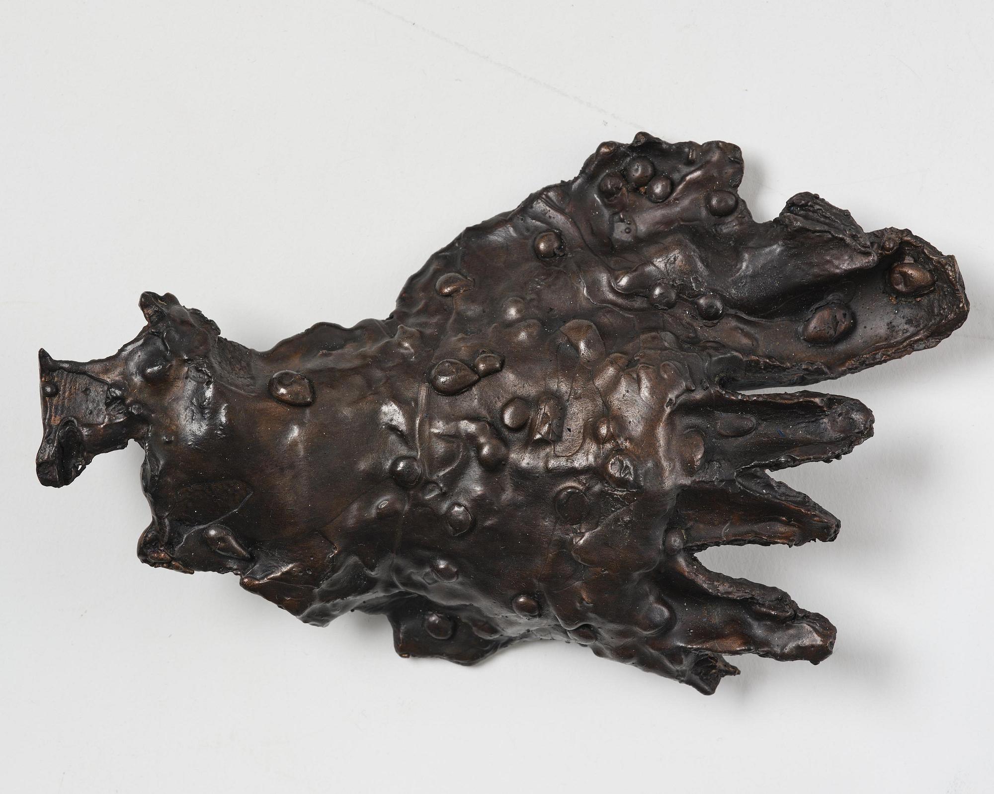 Rosemarie Trockel & Kirsten Ortwed, "Blue Box", 1990.