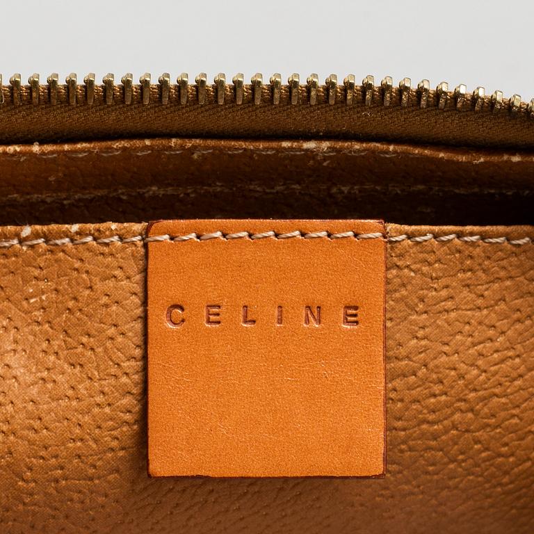 CÉLINE, make-up bag.