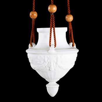TAKAMPEL, gustaviansk stil, 1900-talets första hälft. Höjd ca 30 cm.