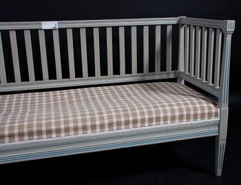 SOFFA, gustaviansk stil, 1900-tal.