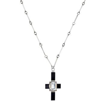 A Wiwen Nilsson silver and onyx pendant and chain, Lund 1939.