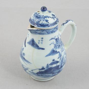 Four pieces of blue and white porcelain, China and Southeast Asia, 18-20h century.