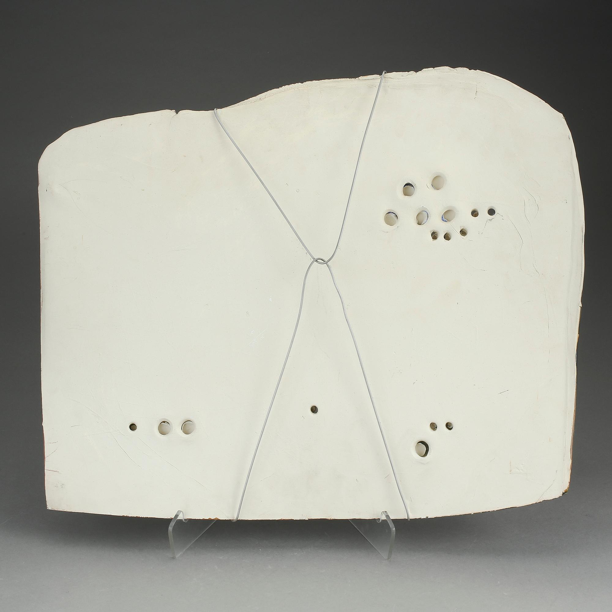 VÄGGPLATTA, Bengt Berglund, Gustavsberg, stengods. Sannolikt 1970-tal.