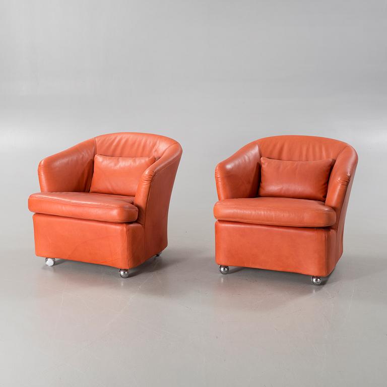 FÅTÖLJER, ett par, Dux, 1980/90-tal.