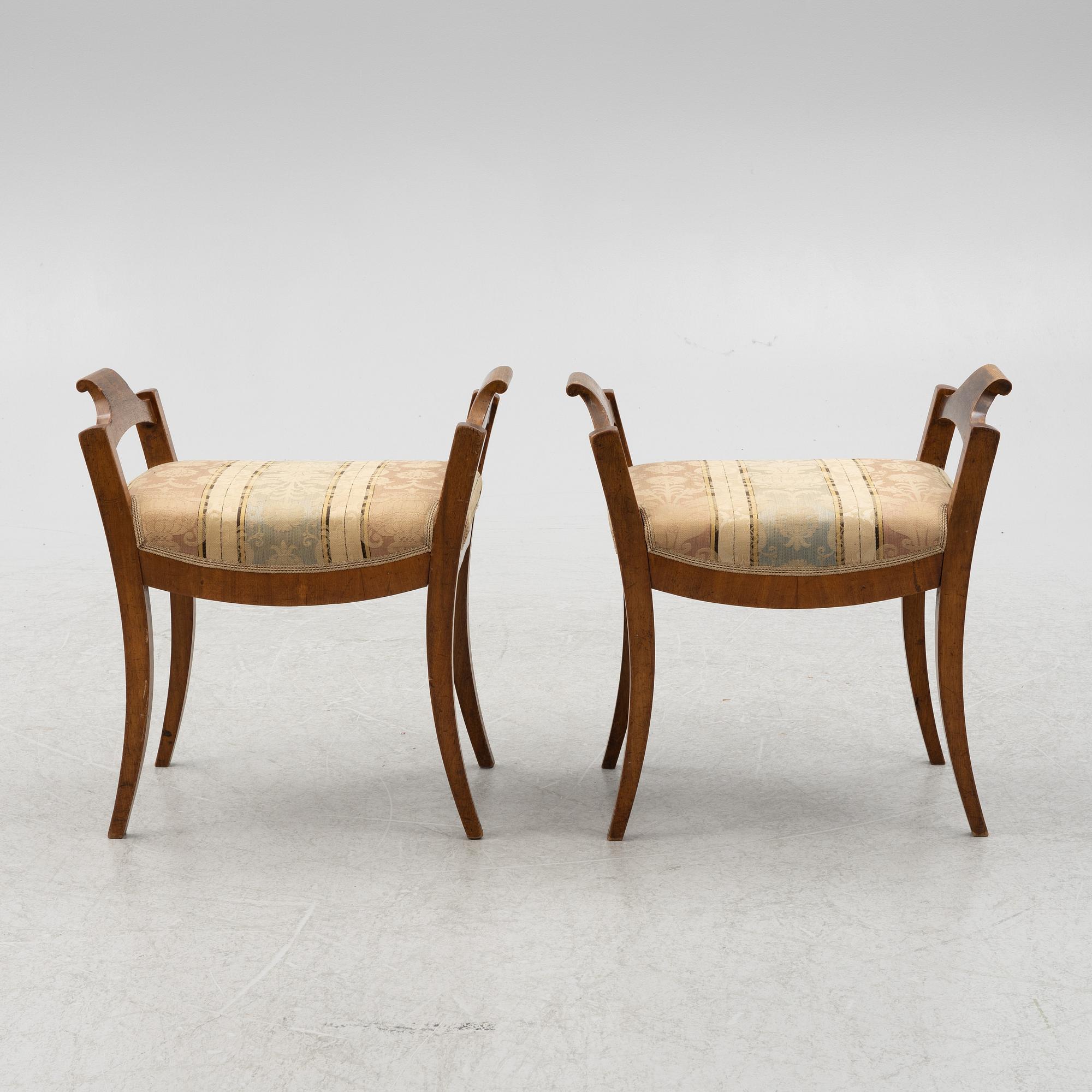 Banquets, a pair, Karl Johan, first half of the 19th century.