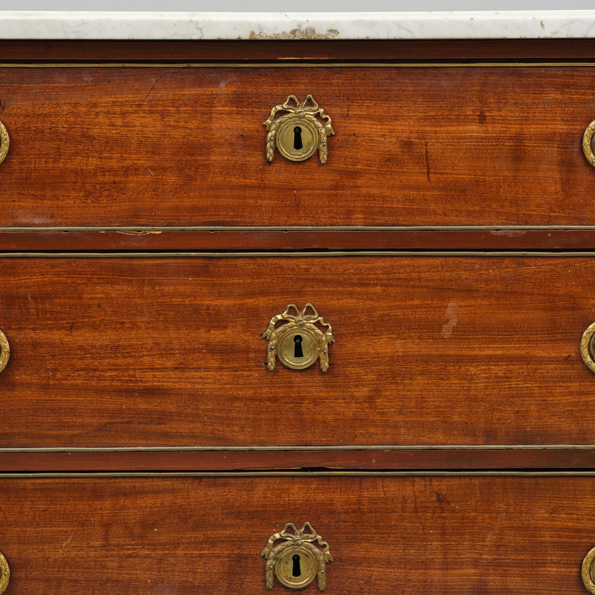 A late Gustavian mahogany commode, Stockholm, late 18th century.