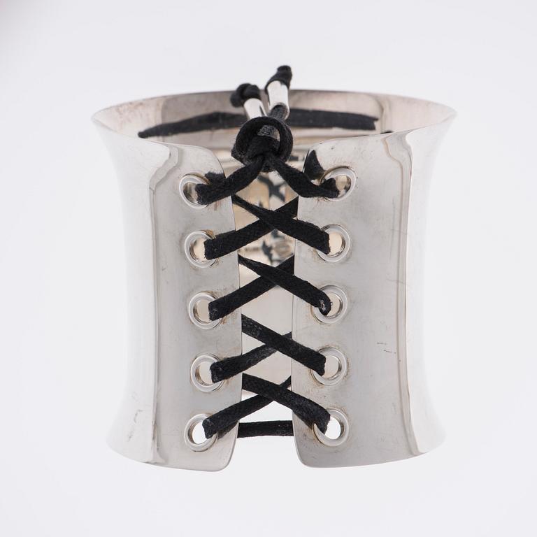 RANNERENGAS, Georg Jensen "lace up cuff", hopeaa.