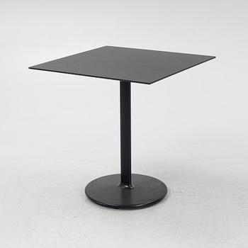 Lievore Altherr Molina, a 'Dual' table, Andreu World, Spain.