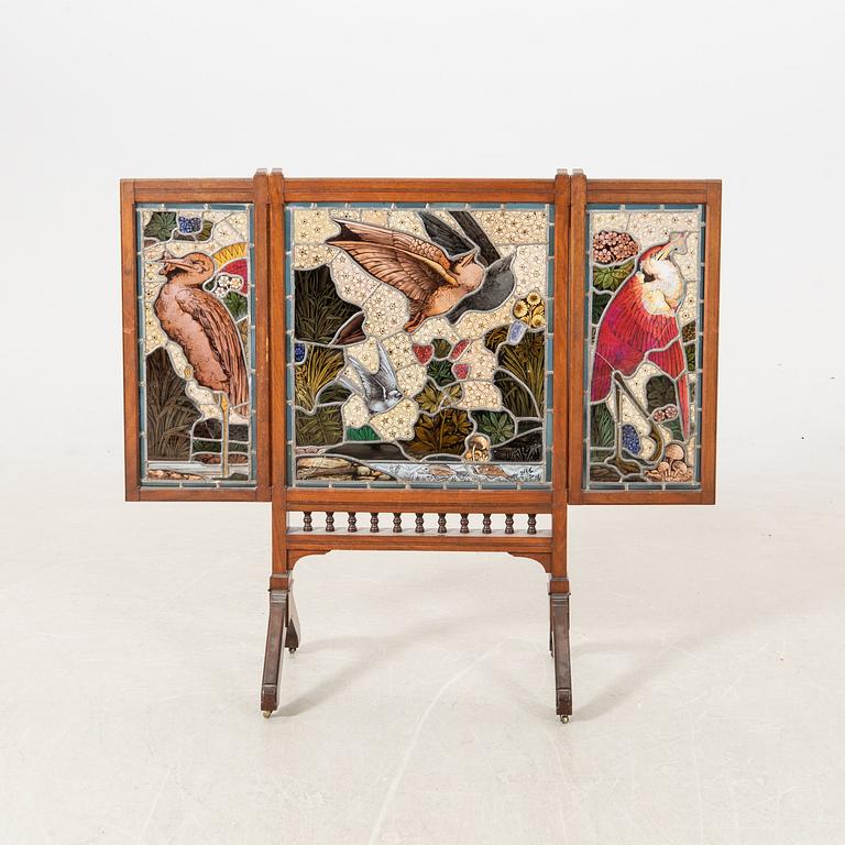 Screen/Fire screen Maple & Co around 1900.