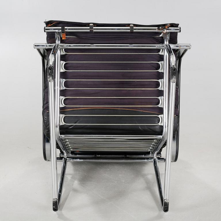 A pair of "Remmi 817H-1K" chairs, designed by Yrjö Kukkapuro in 1969, made by Haimi Oy or Avarte Oy.