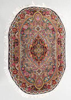 MATTA, Täbris, part silk, ca 150 x 102 cm.