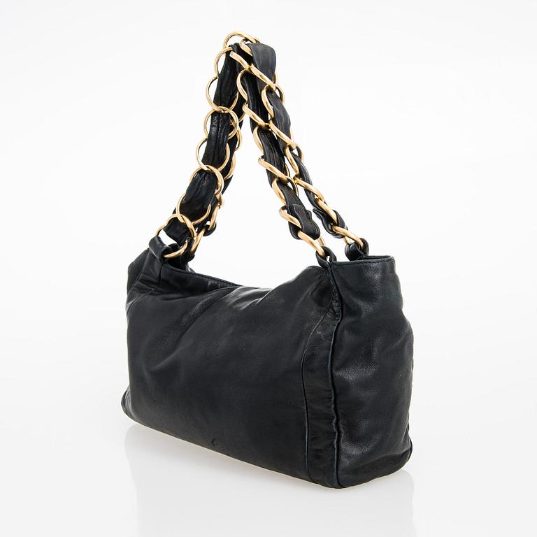 Chanel, an 'Olsen' hobo shoulder bag, 2002-2003.
