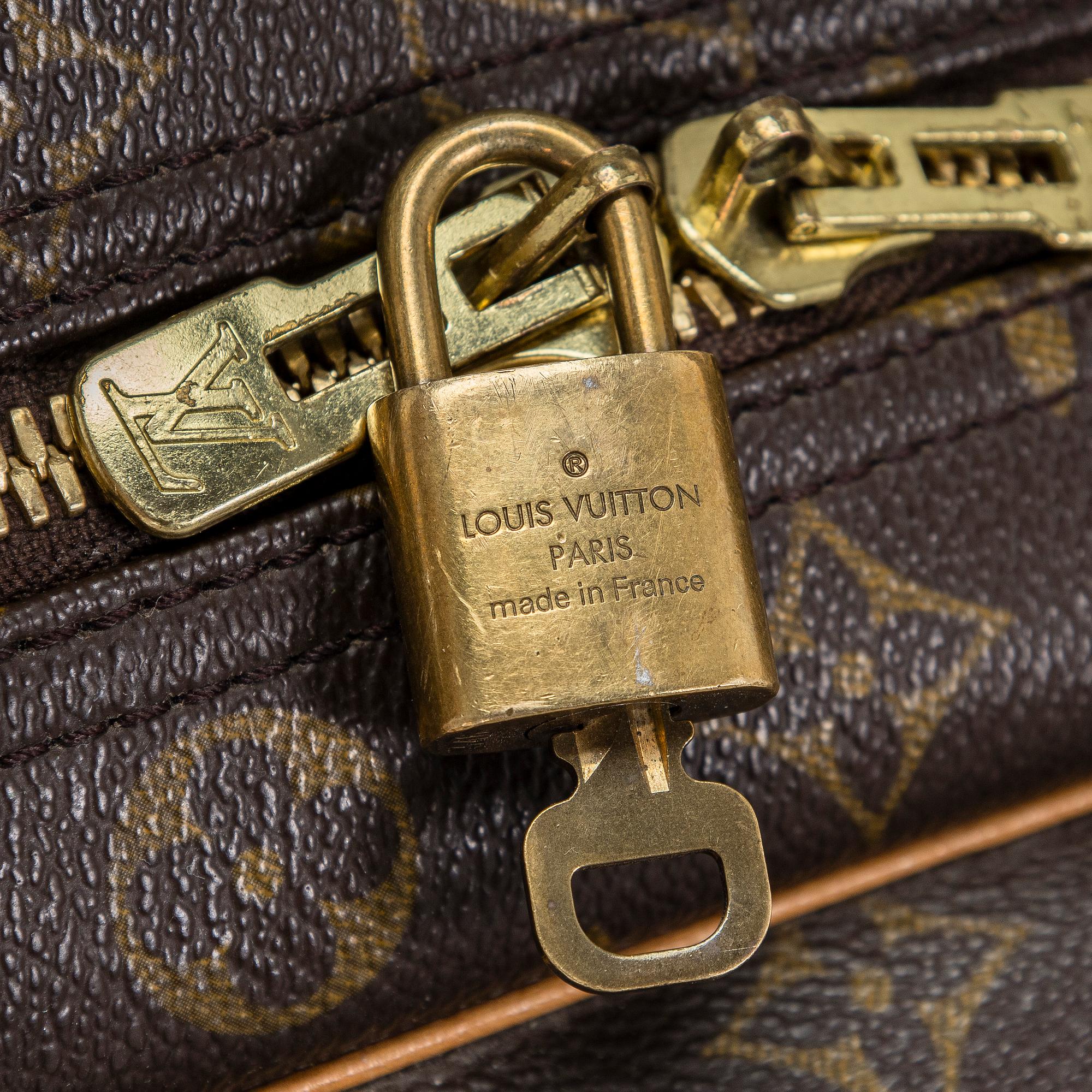 Louis Vuitton, matkalaukku, "Sirius 70".