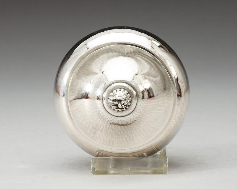 GEORG JENSEN, bonbonnière, Köpenhamn, 1919-1927, sterling.