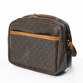 Louis Vuitton, a 'Reporter MM' cross body bag, 2001.