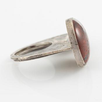 Jan-Christer Lundqvist, ring, silver, with red stones, Skövde 1985.