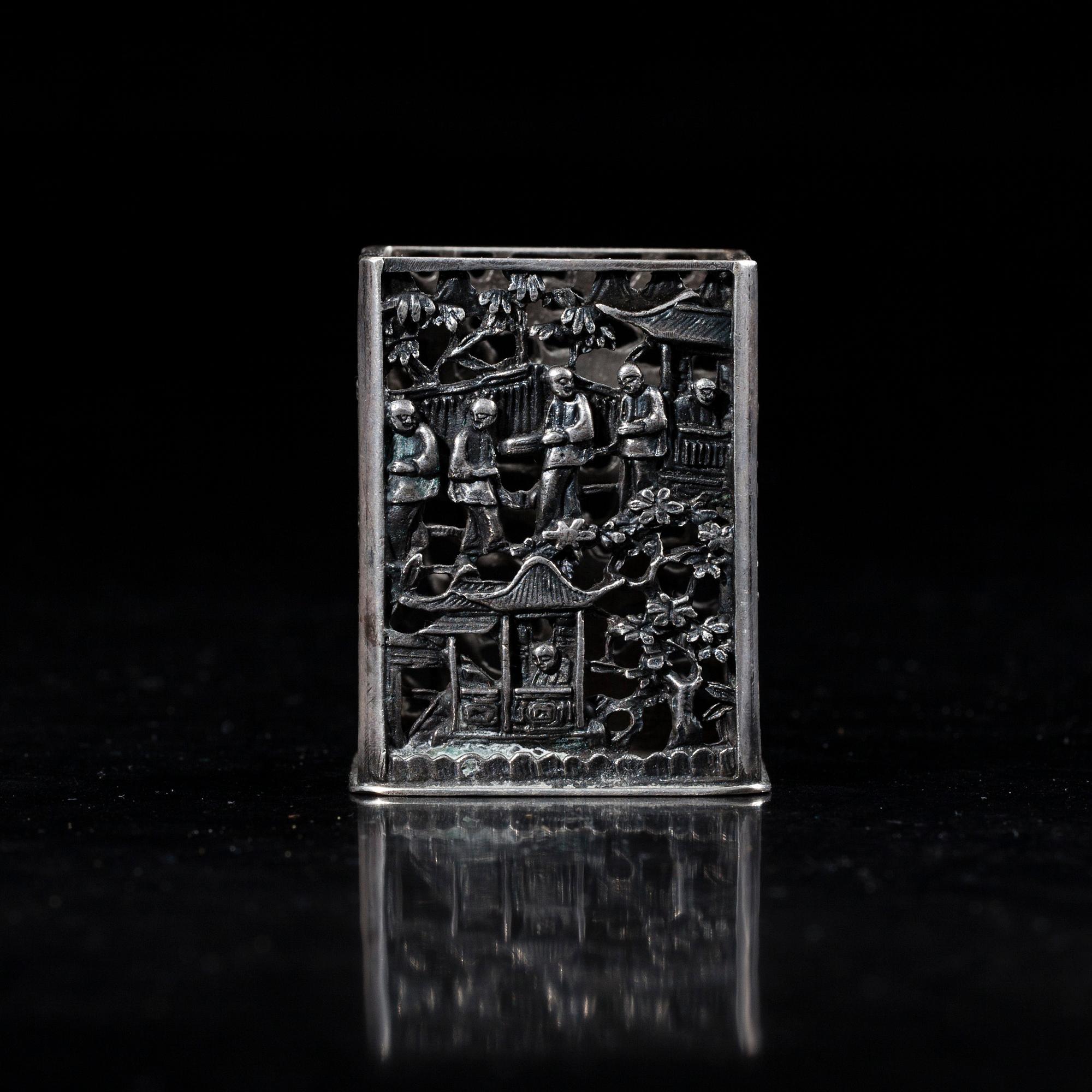 TANDPETARSTÄLL, Kina. Finska kontrollstämplar 1968. Vikt 70,8 g.